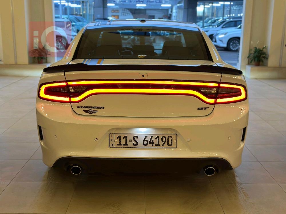 دودج تشارجر